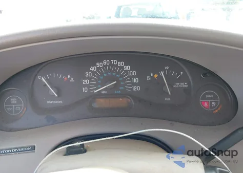 2001 Buick Century Custom z USA, uszkodzony, nr VIN 2G4WS52J211130550